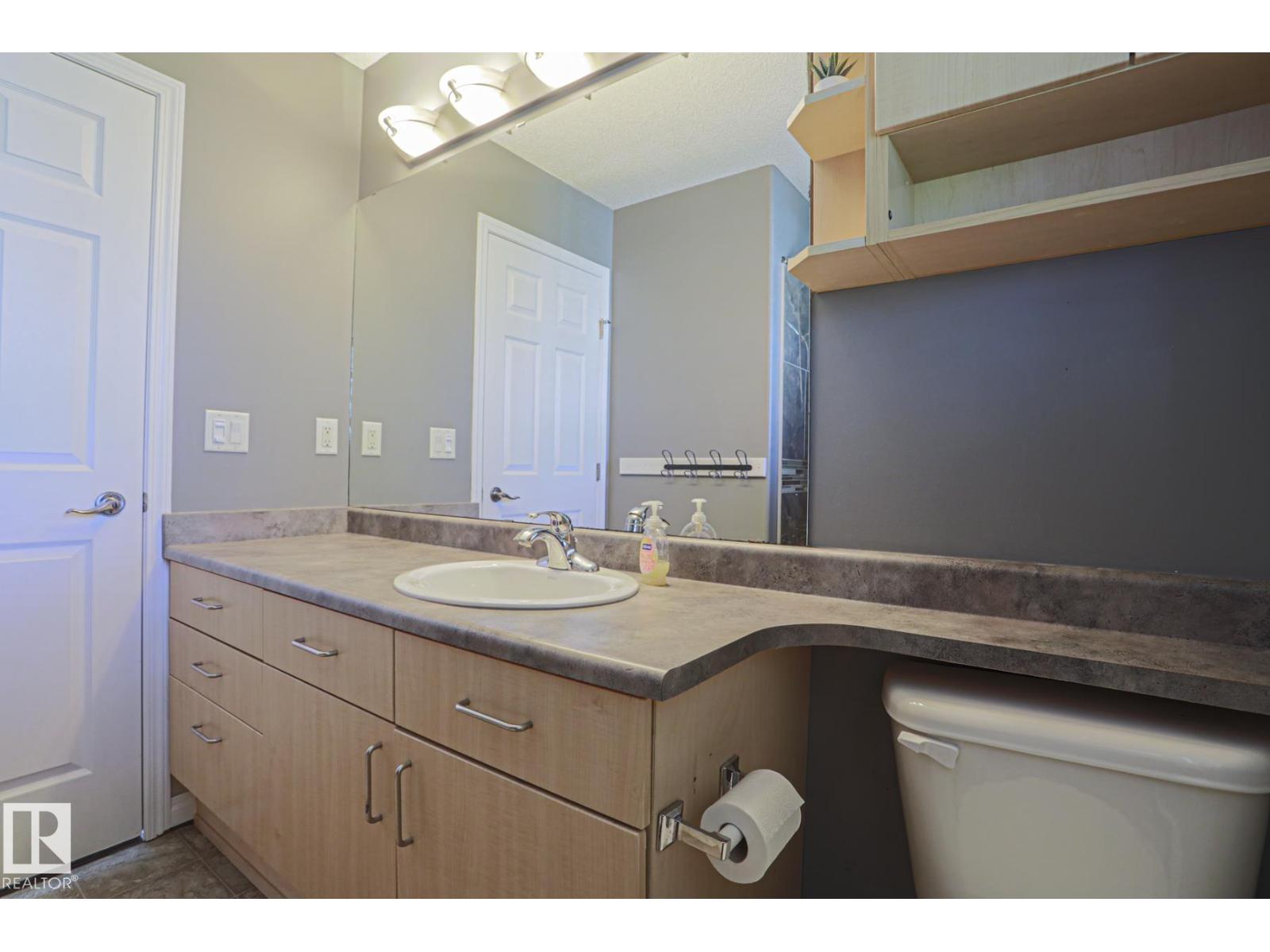 17468 89 ST NW - Image 23