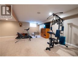 2400 Stirling Cres, Courtenay, BC V9N9W6 Photo 20