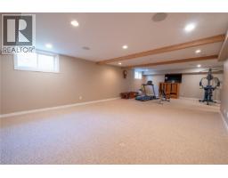 2400 Stirling Cres, Courtenay, BC V9N9W6 Photo 22