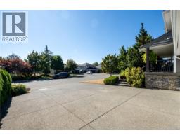 2400 Stirling Cres, Courtenay, BC V9N9W6 Photo 40