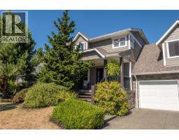 2400 Stirling Cres, Courtenay, BC V9N9W6 Photo 38