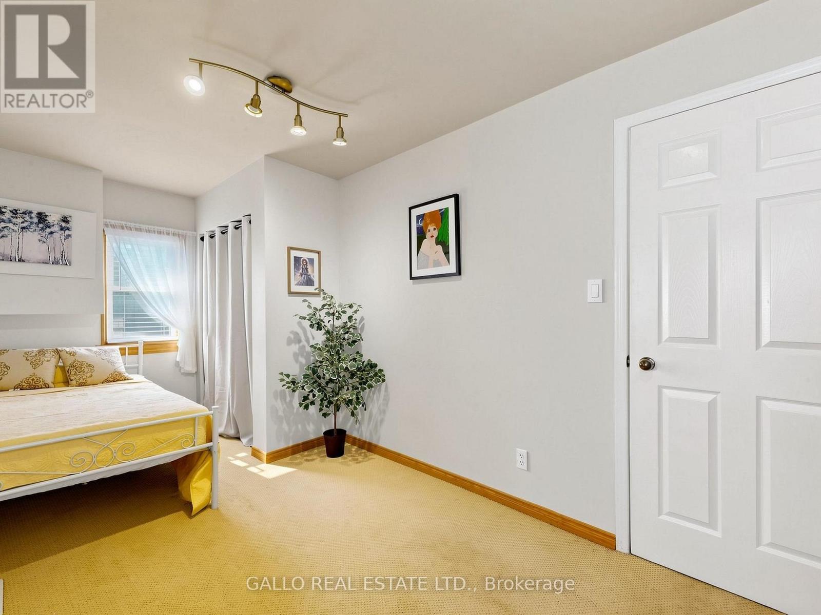 68 VALLEY ROAD - 13