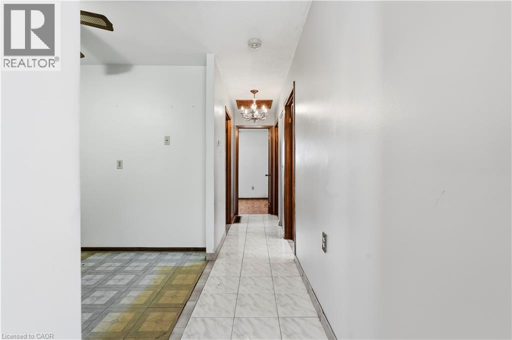 15 DUNCAIRN Court - 24