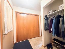 409 Third Street, Neepawa, MB R0J1H0 Photo 41
