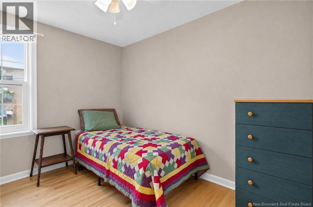 210 Blythwood Avenue - Image 19