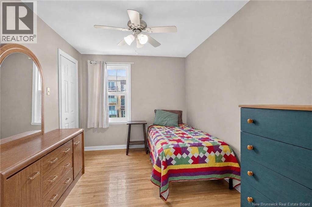 210 Blythwood Avenue - Image 20