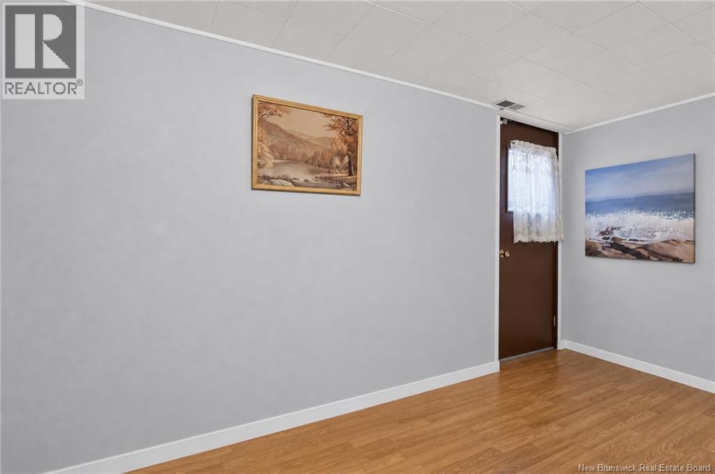 210 Blythwood Avenue - Image 25