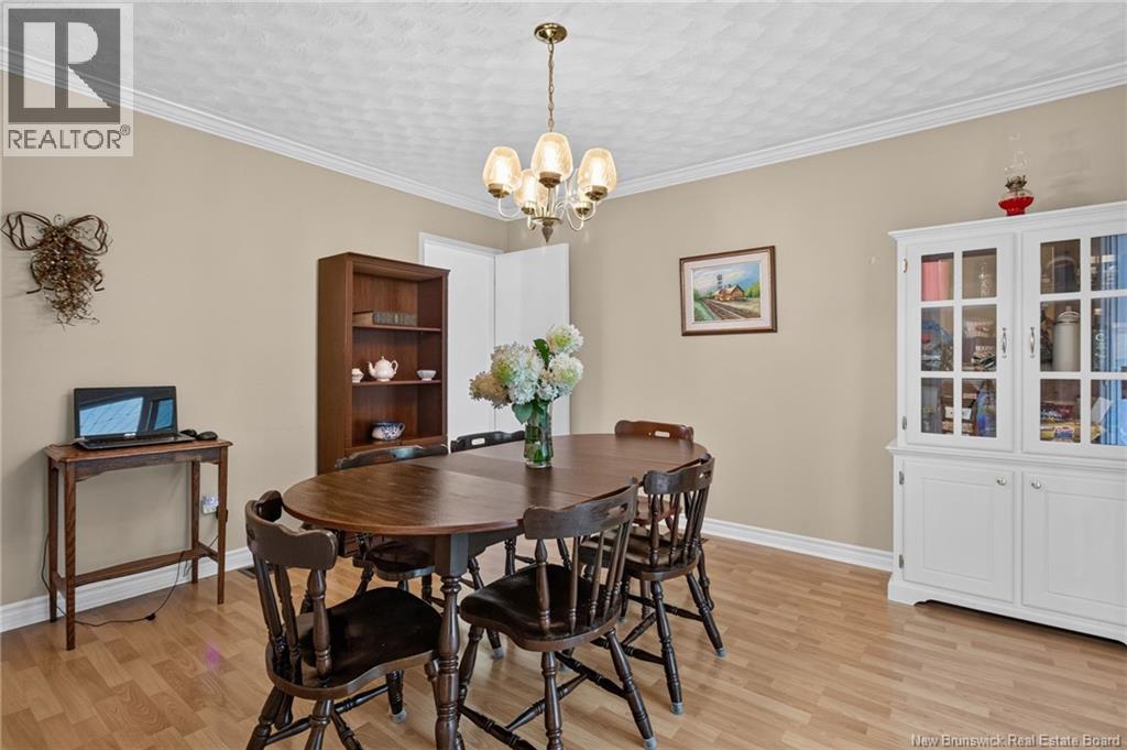 210 Blythwood Avenue - Image 4
