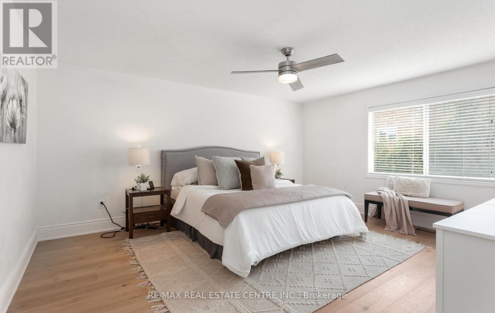 54 APPLE BLOSSOM CRESCENT - 29