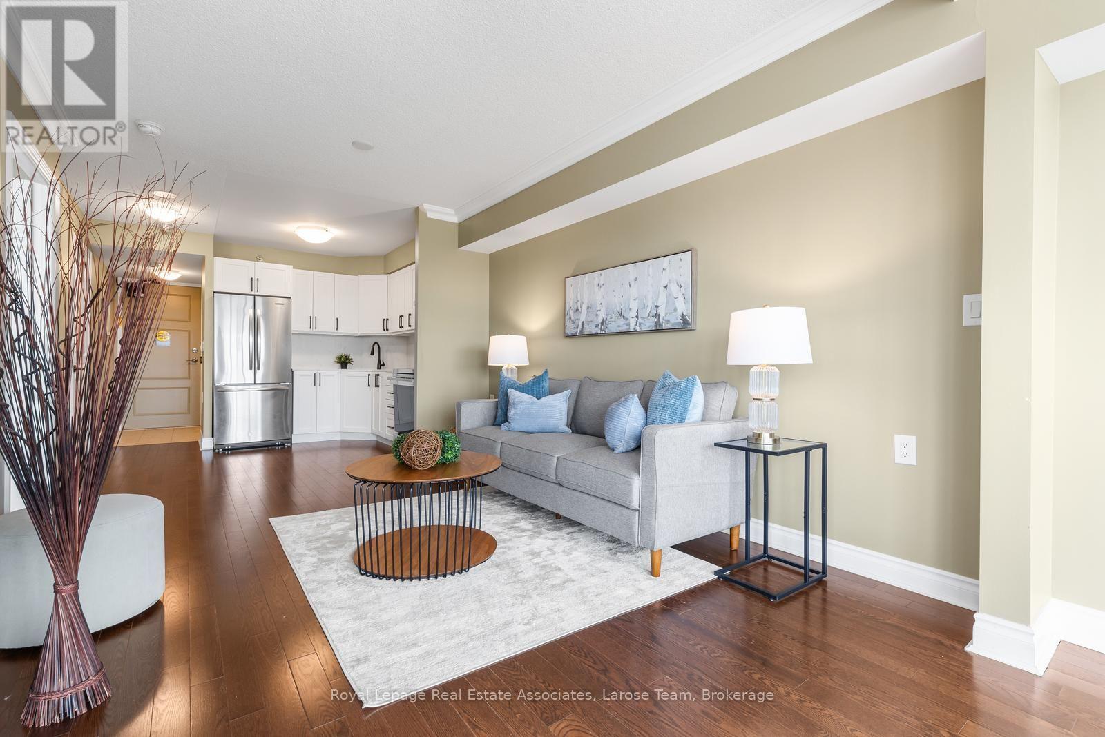 #1607 3 MARINE PARADE DRIVE - 9