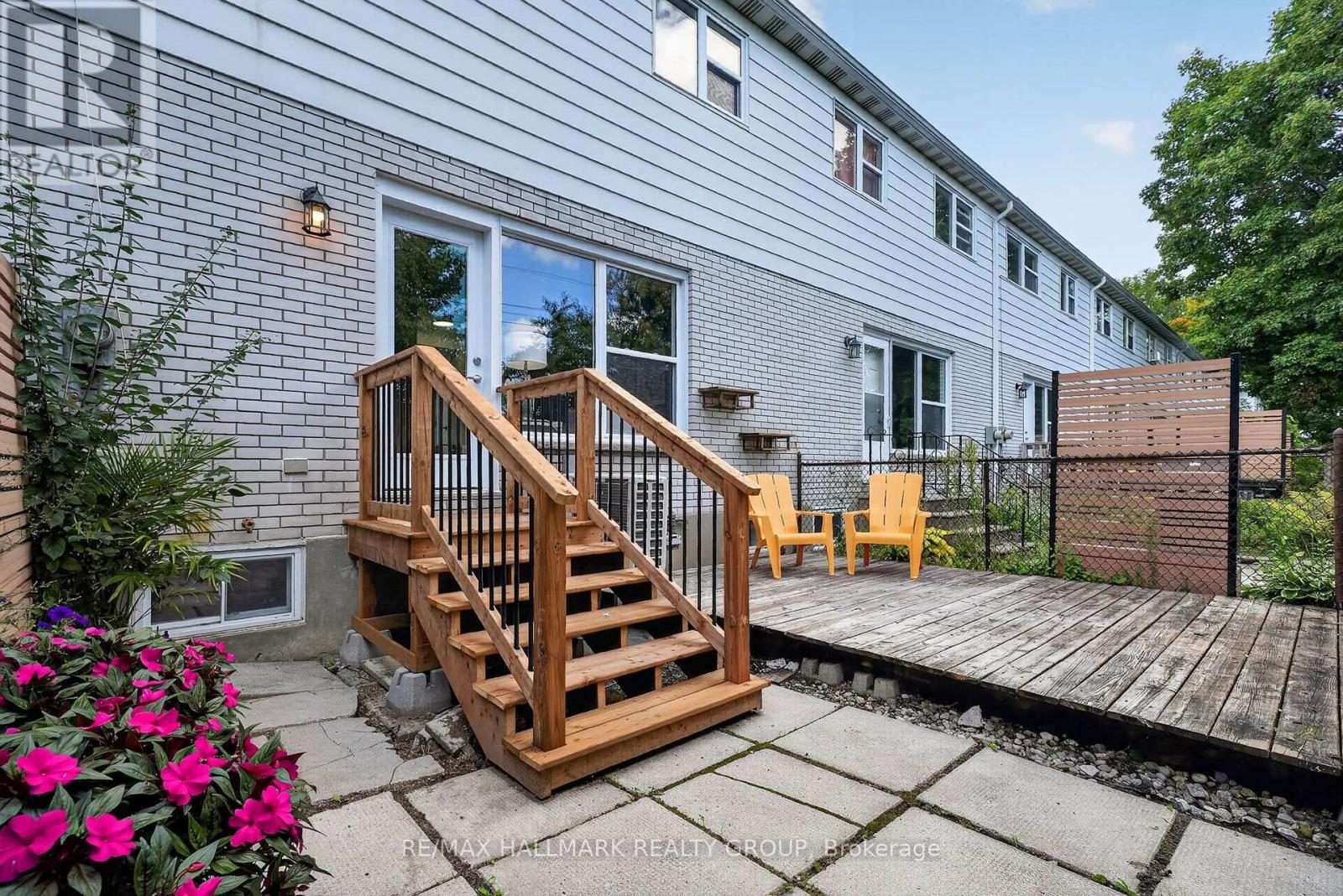 #38 660 HOCHELAGA STREET - Image 31