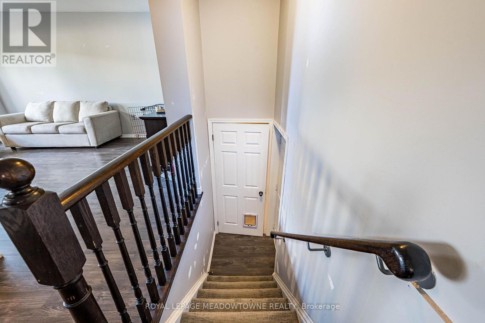 157 POWELL ROAD - 40