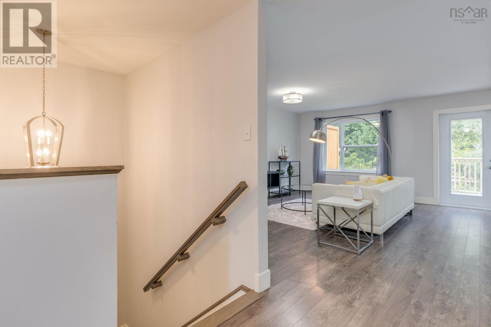 35 Crossfield Ridge - 16