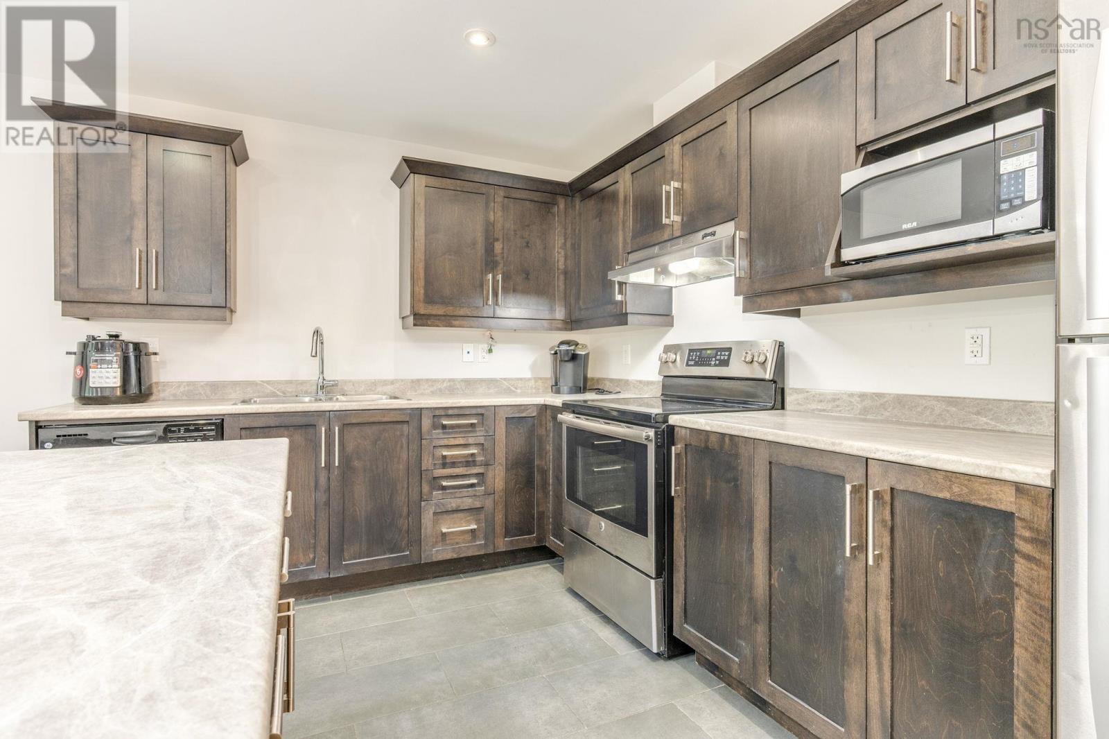 35 Crossfield Ridge - 30