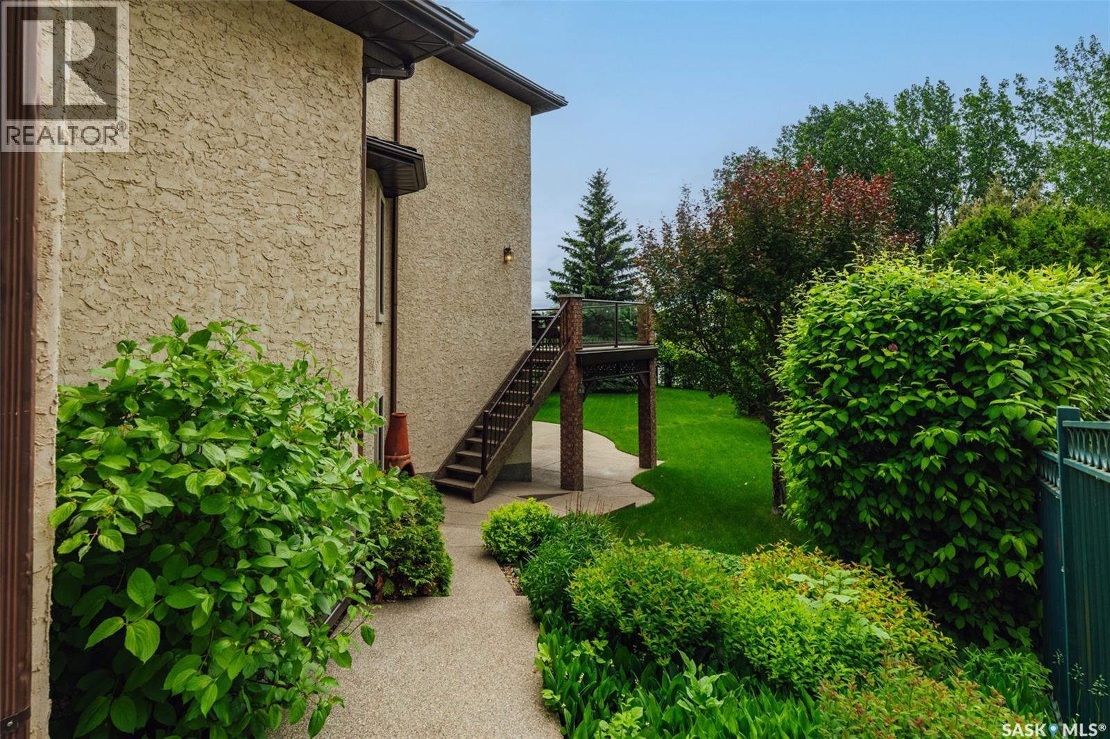 811 Braeside VIEW - 64