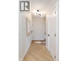 70 Rosemary Gardens SE - photo 2