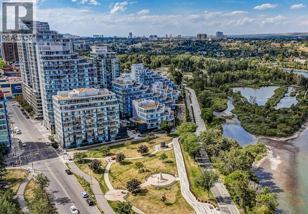 804, 118 Waterfront Court SW, Calgary, Alberta, T2P1K8