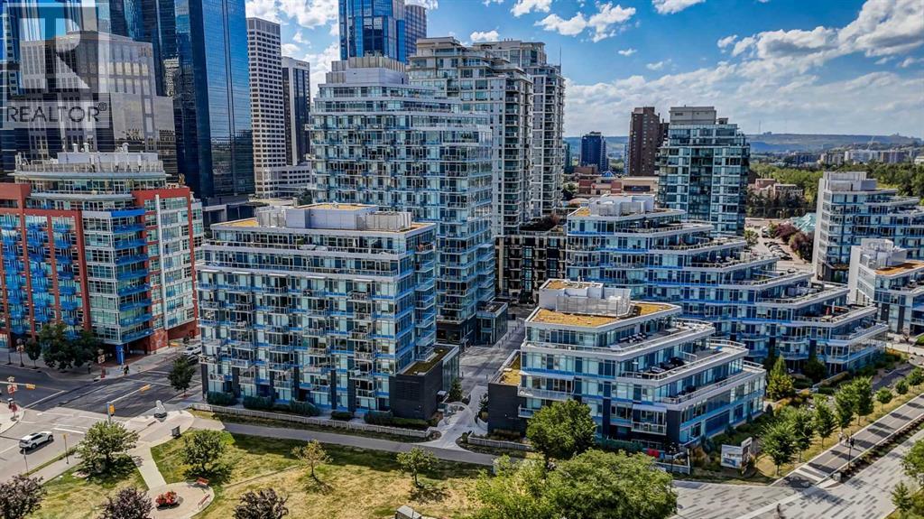 #804 118 Waterfront Court SW - 3