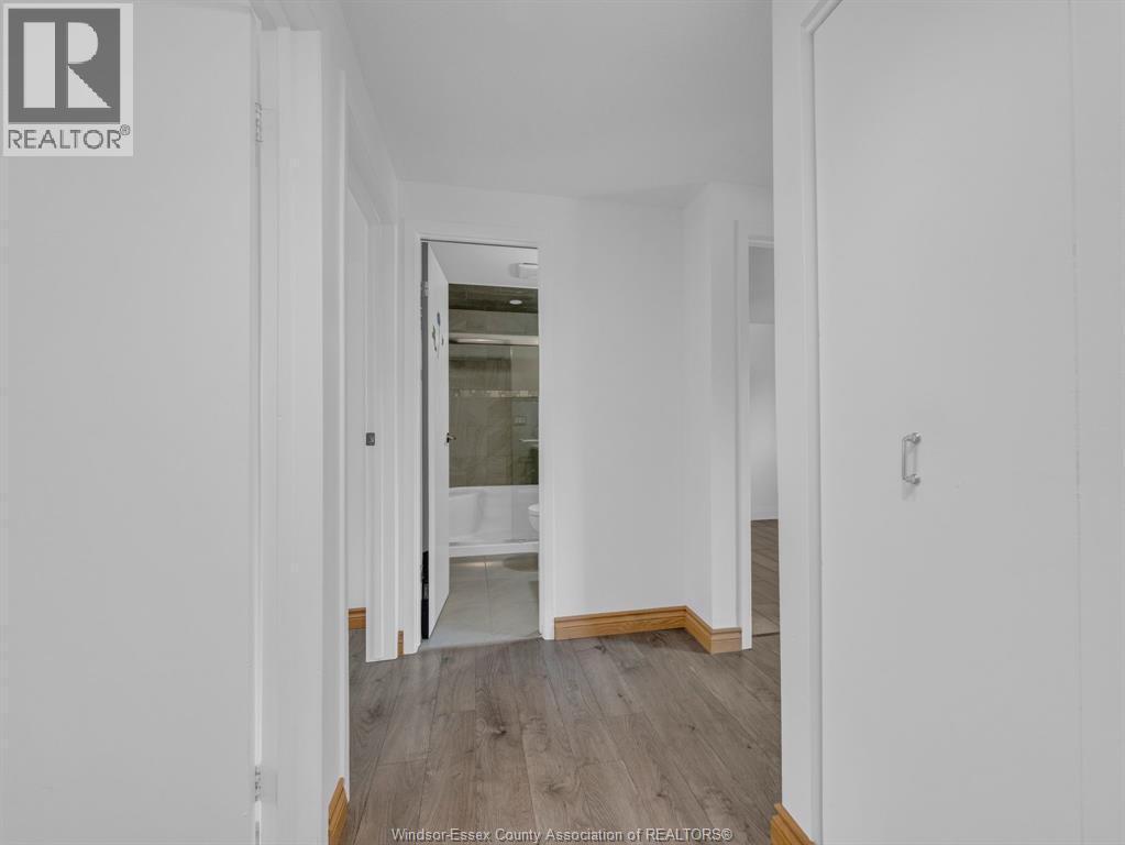 6701 Rose-ville Garden DRIVE - 17