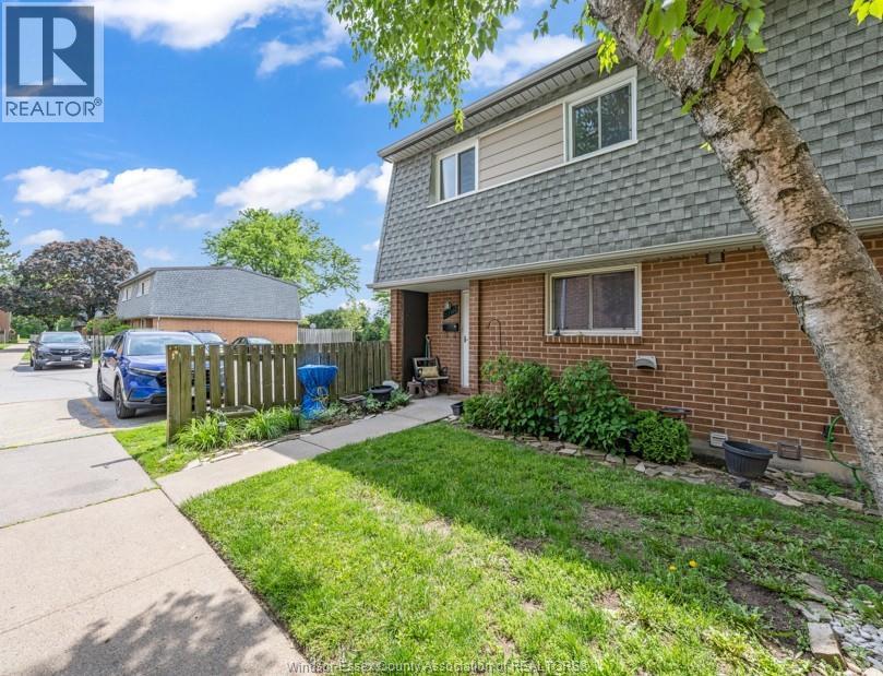 6701 Rose-ville Garden DRIVE - 2
