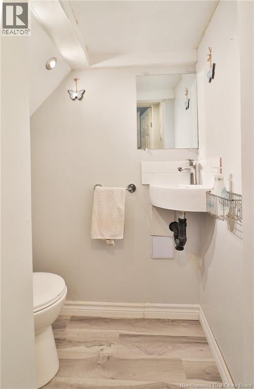 1240 Route 845 - Image 12