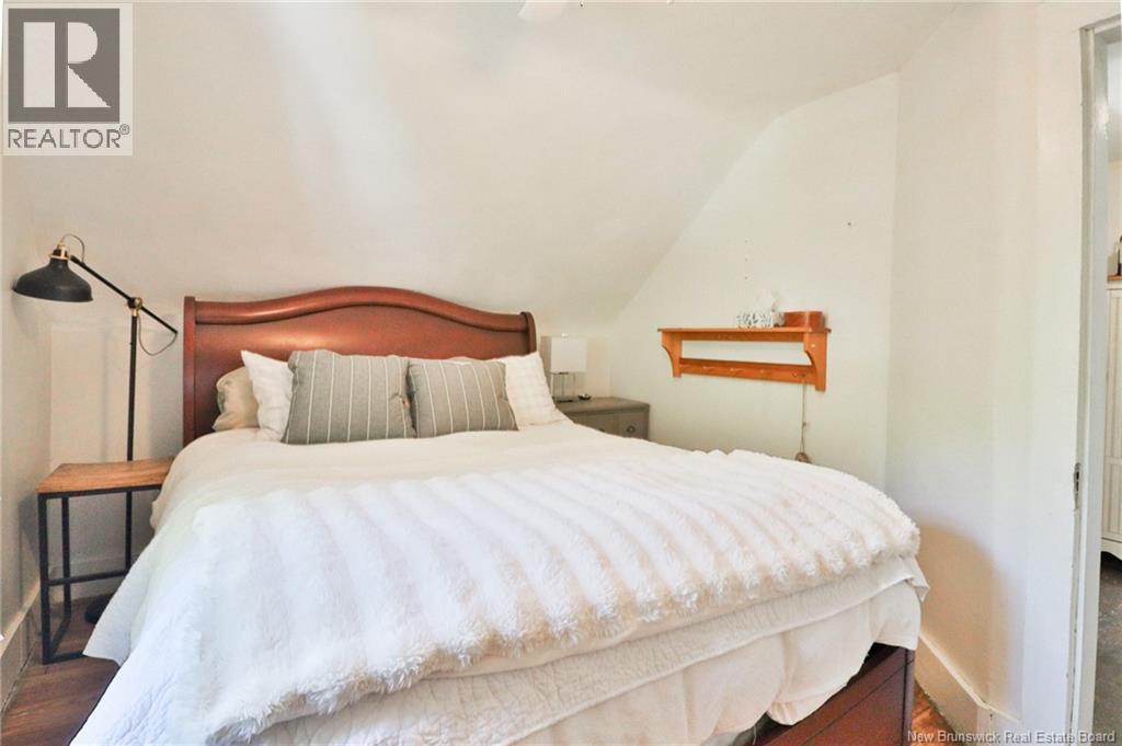 1240 Route 845 - Image 36