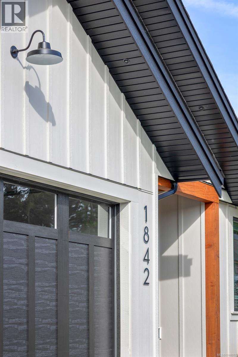 1842 Crown Isle Blvd - Image 33