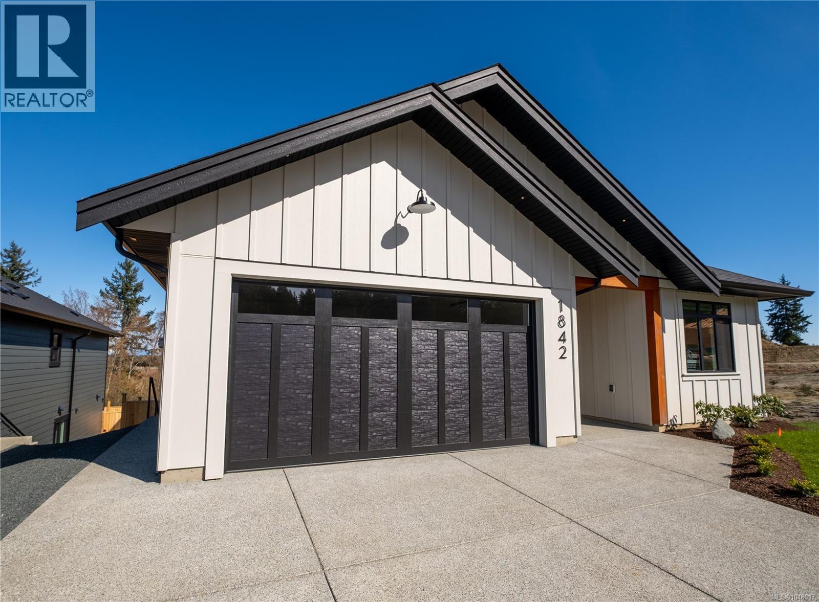 1842 Crown Isle Blvd - 40