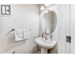 Bedroom - 8 Yorkville Link Sw, Calgary, AB T2X4K4 Photo 7