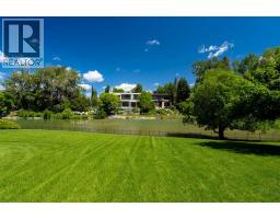 718 Riverdale Avenue Sw, Calgary, AB T2S0Y3 Photo 6