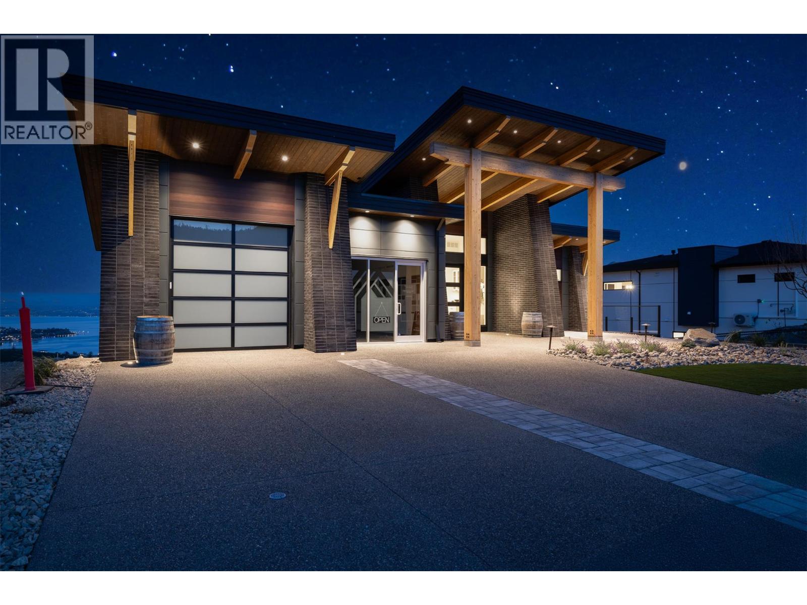 4029 Sunstone Street, West Kelowna