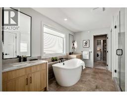 25 Hotchkiss Circle Se, Calgary, AB T3S0A6 Photo 22
