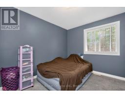 Bedroom 3 - 11 Campbell Court, Springwater, ON L0L1V0 Photo 11