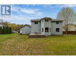 11 Campbell Court, Springwater, ON L0L1V0 Photo 13