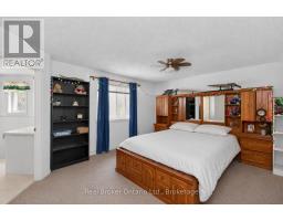 Laundry room - 11 Campbell Court, Springwater, ON L0L1V0 Photo 8