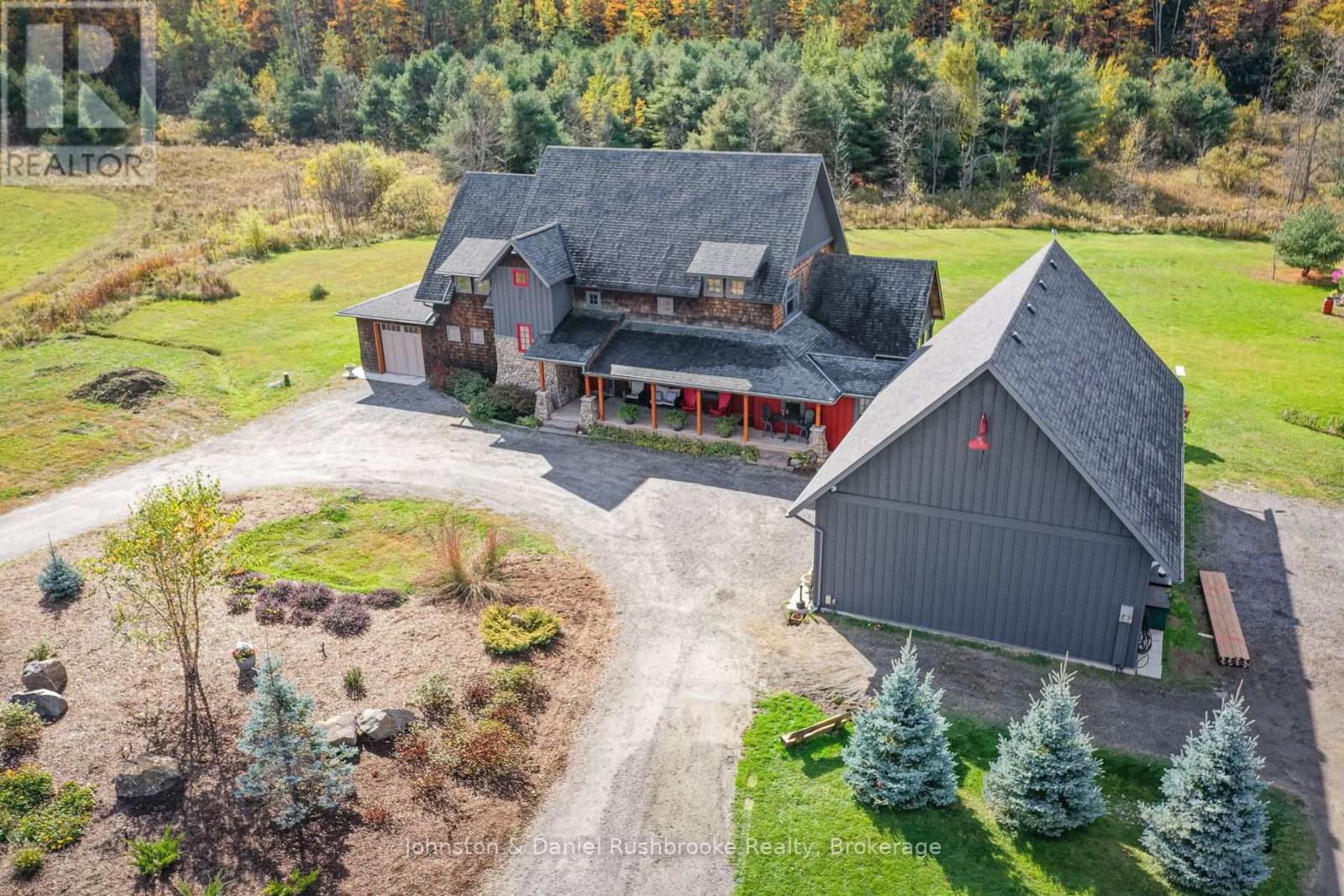 1422 MUSKOKA RD 118 ROAD W - 1