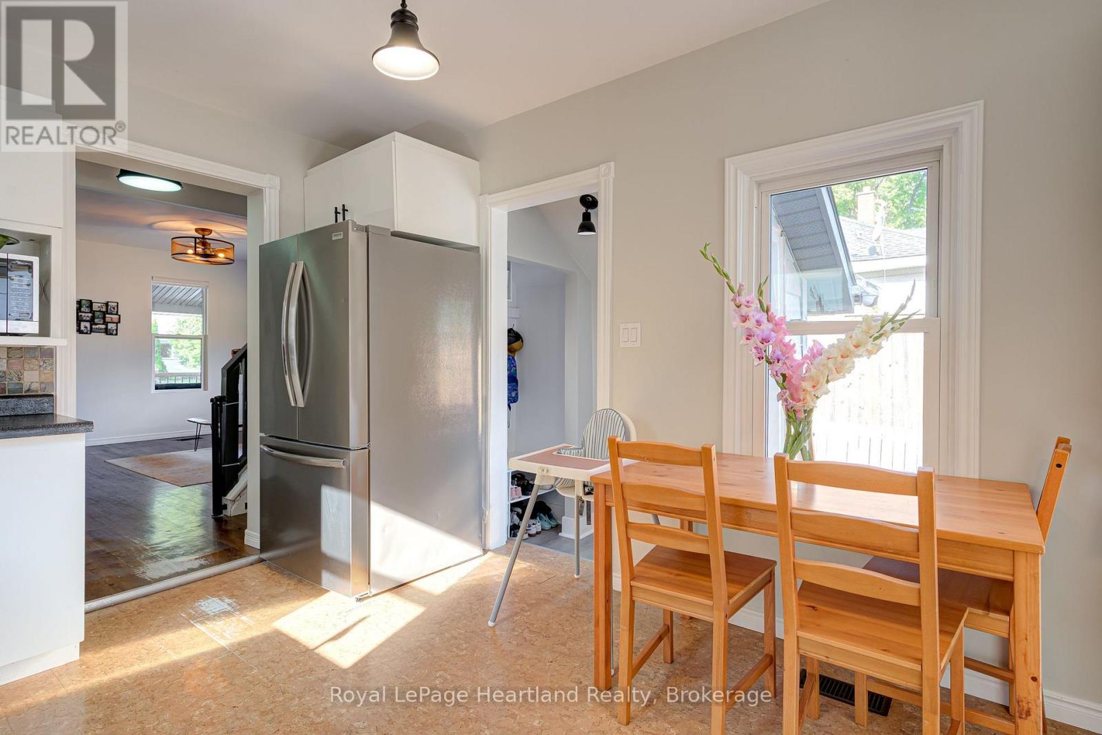 166 GODERICH STREET W - 15