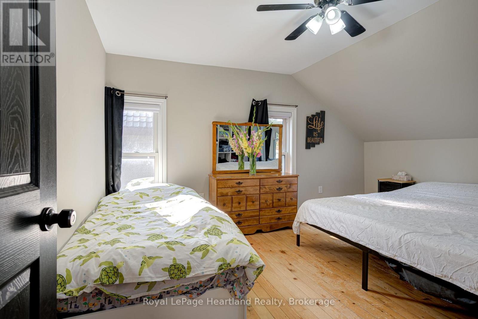 166 GODERICH STREET W - 23