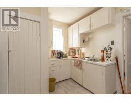 17 Porter Street, Yarmouth, NS B5A2Y7 Photo 35