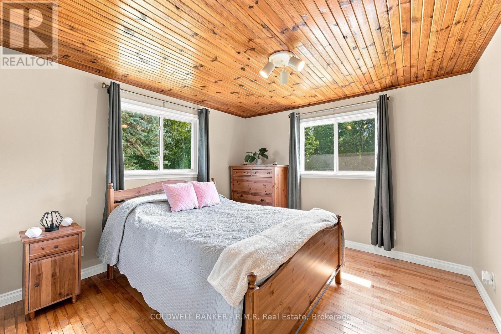 1695 HORSESHOE LAKE ROAD - 19