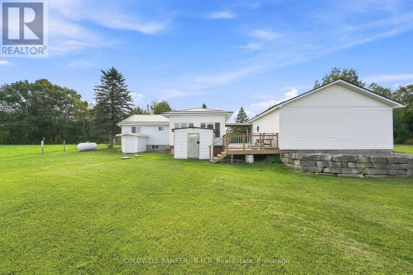 1695 HORSESHOE LAKE ROAD - 34