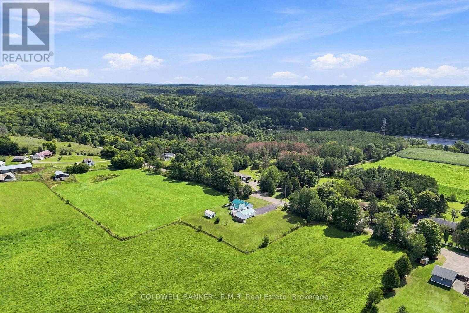 1695 HORSESHOE LAKE ROAD - 39