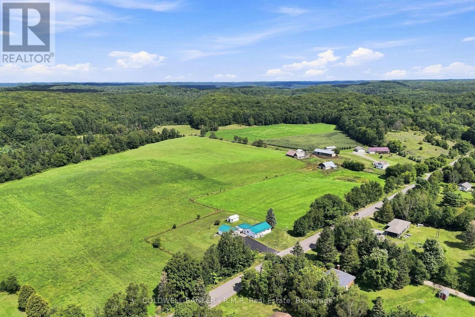 1695 HORSESHOE LAKE ROAD - 40