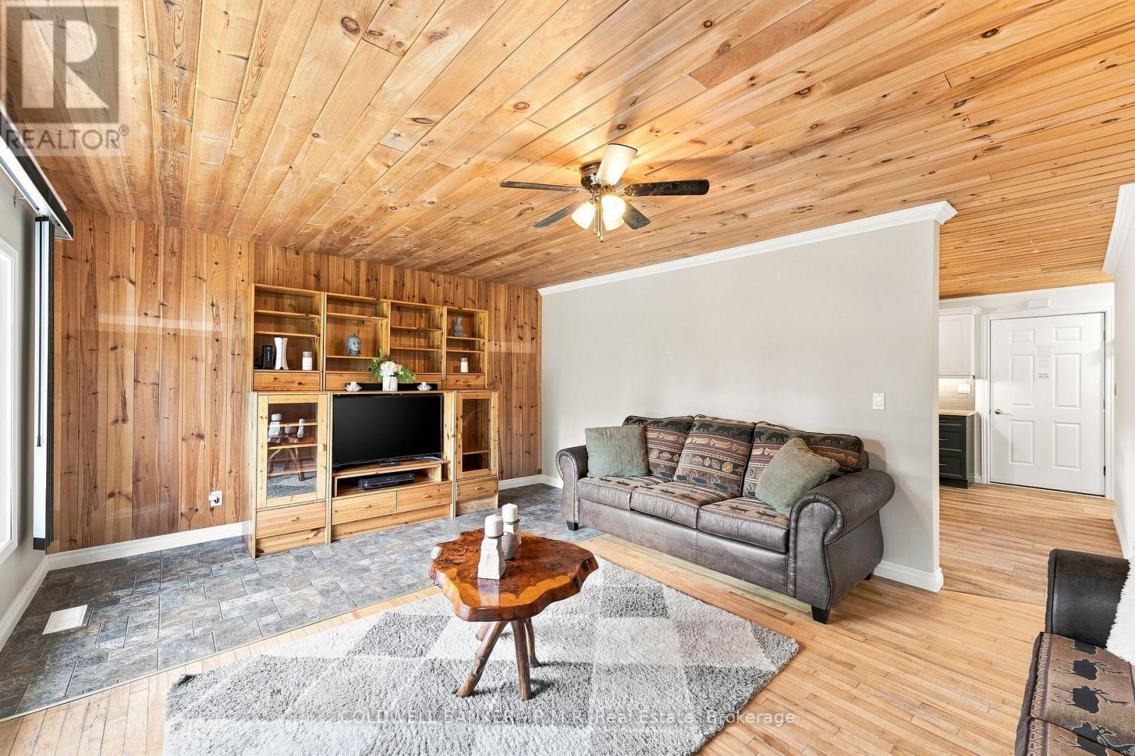 1695 HORSESHOE LAKE ROAD - 8