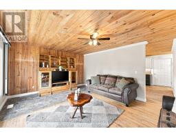 Living room - 1695 Horseshoe Lake Road, Minden Hills, ON K0M2K0 Photo 8