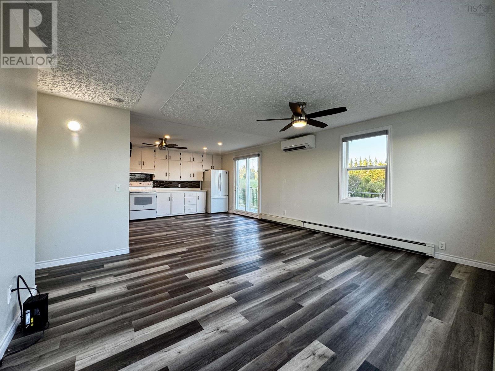 205 Veterans Memorial Dr. - 12