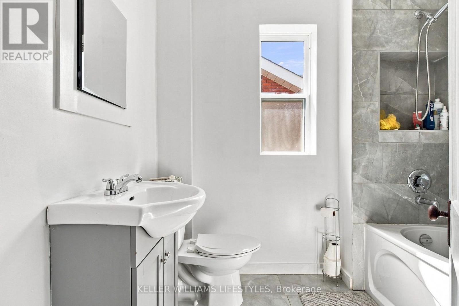 791 QUEBEC STREET - Image 23