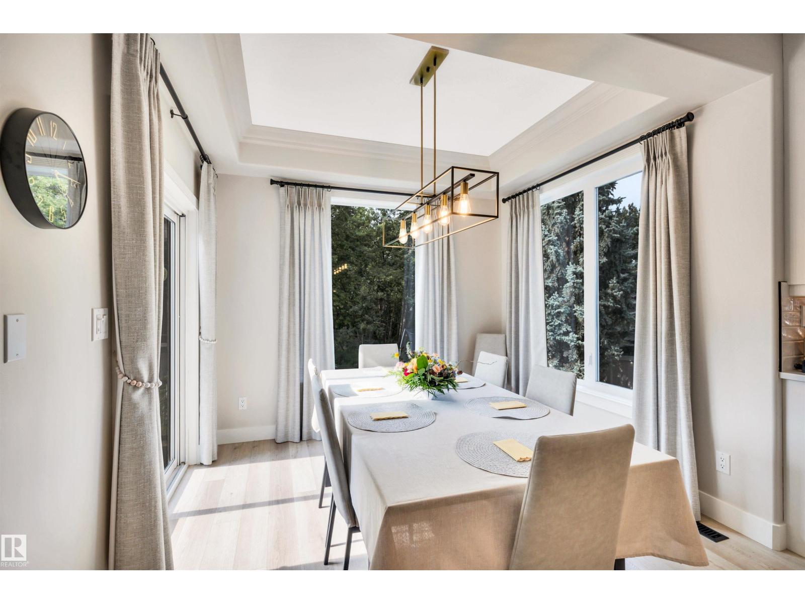 26 EASTPARK DR - 25