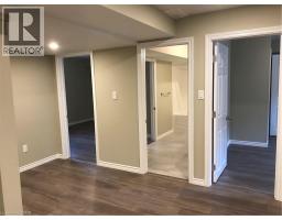 102 B Elmbank Trail, Kitchener, ON N2R0H1 Photo 12
