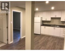102 B Elmbank Trail, Kitchener, ON N2R0H1 Photo 13